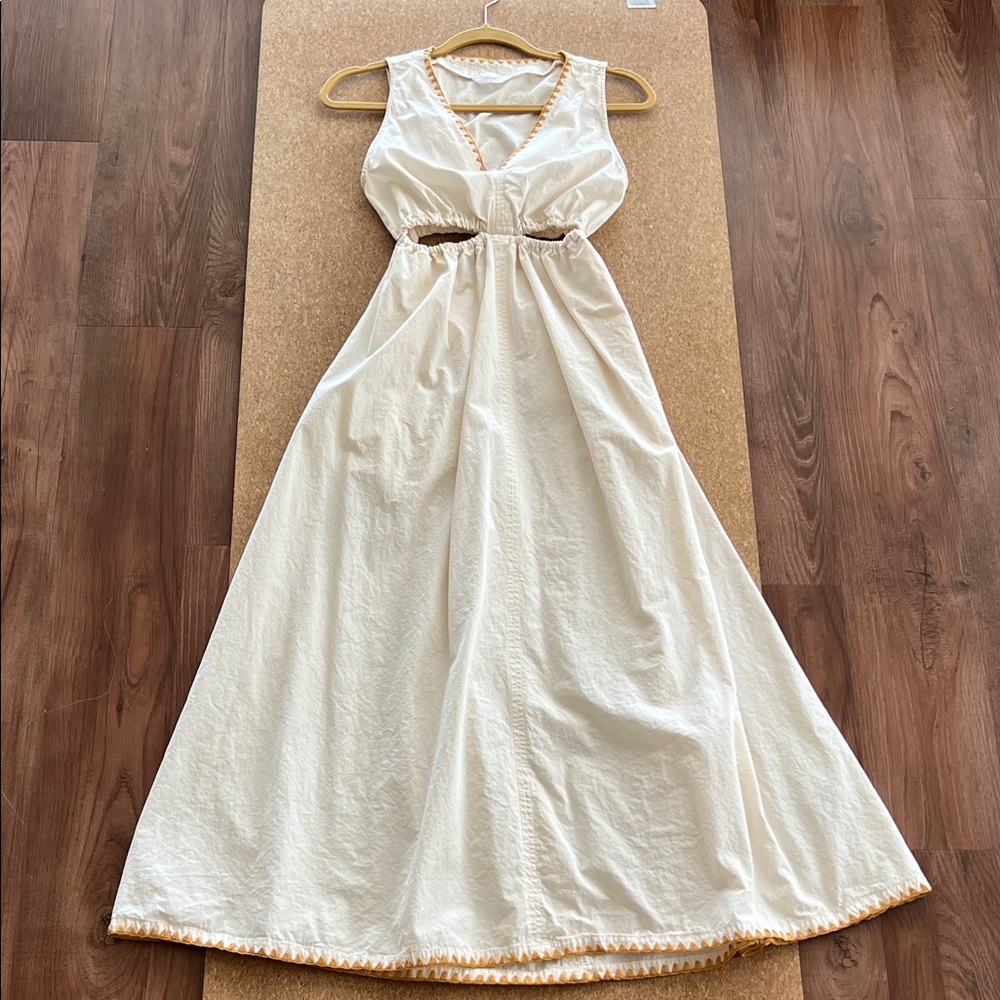 Penti Cream Maxi Dress